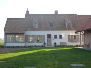 Hotels in Spiere-Helkijn